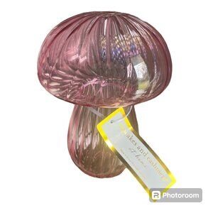 NWT Cupcakes and Cashmere Pink Glass Mushroom Short-Stem Ribbed Figurine